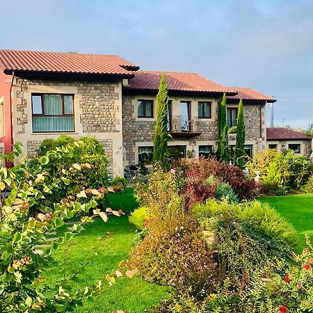 La Fuentona De Santillana Santillana del Mar Ngoại thất bức ảnh