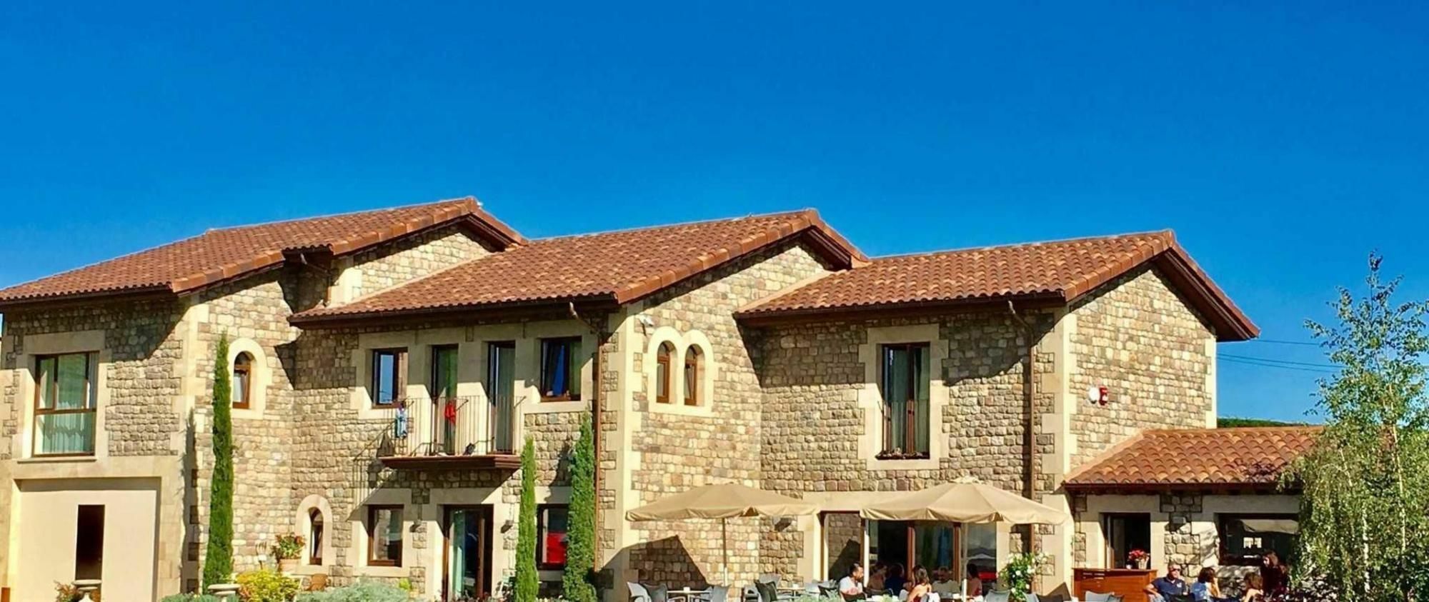 La Fuentona De Santillana Santillana del Mar Ngoại thất bức ảnh